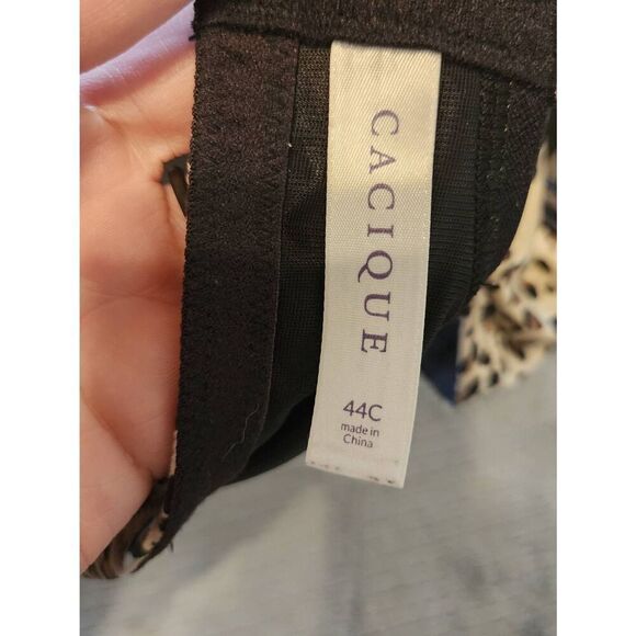 Cacique Size 44C Smooth Boost Plunge Bra Leopard Cheetah Print - Picture 3 of 4